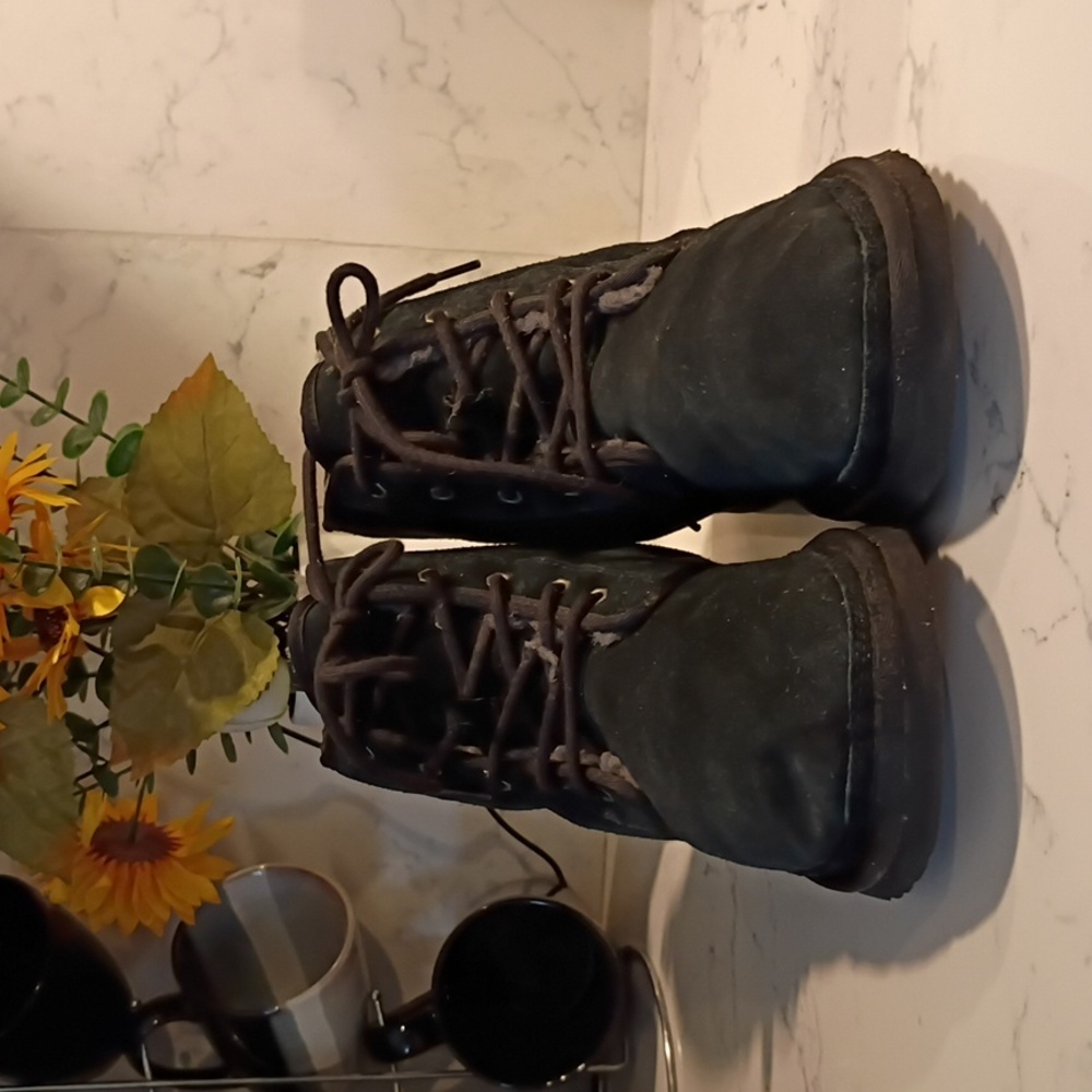 UGG NEUMEL SUEDE BOOTS MEN'S